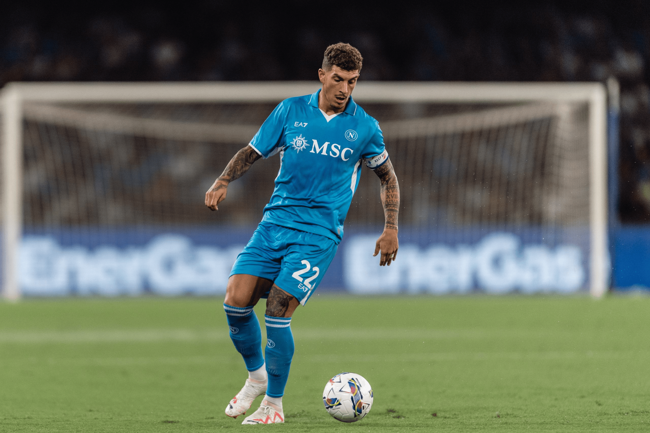 虎扑体育- 赛后那不勒斯备战意大利杯,复出首秀细节流出,令人意外,训练强度显著提升