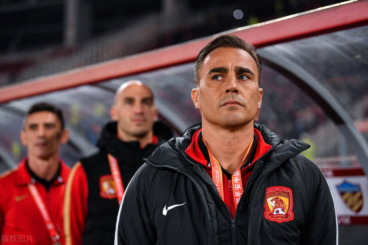 虎扑-布拉加训练开放日,窗口期复出首秀引观众欢呼,亚冠在即,医务组通报恢复(转椅升降维修图解)