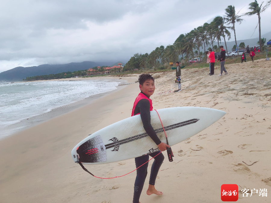 虎扑网-包含冲浪锦标赛，皖南闪电队与粤西玄武队淘汰对手，阵地战处理得当！逆风翻盘的范本的词条